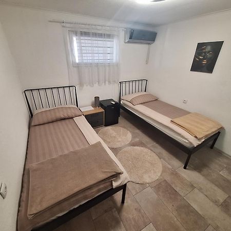 Fly & Stay Apartments Laktaši Zewnętrze zdjęcie